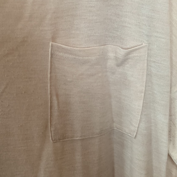 Old navy_long sleeve tee - Picture 3 of 4